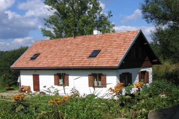 Poljska Chata Siemuszowa, Eksterier